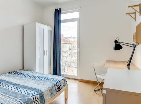 Rua Morais Soares, Lisbon, Lisbon 1170-079 - Photo 3