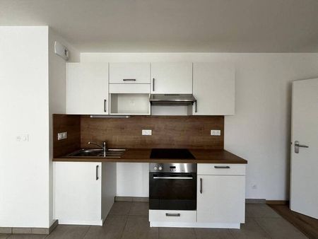 Appartement 3 pièces - - Photo 4