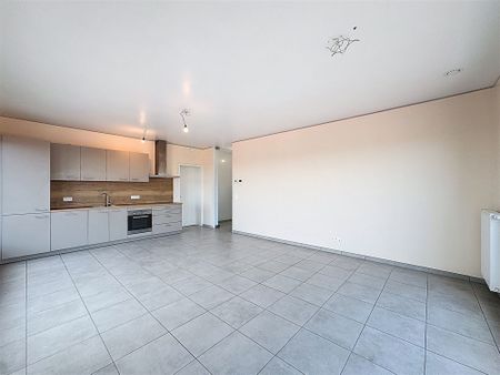 Appartement 3 chambres avec terrasses et parking - Foto 2