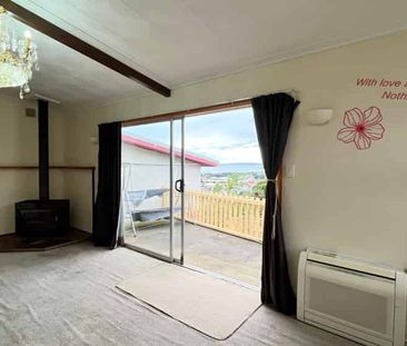 House with Great View - Photo 4