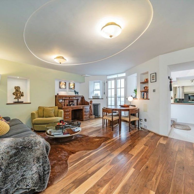 Brunswick Gardens, Kensington, W8 - Photo 1