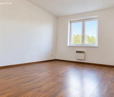 Pronájem bytu 2+1 56 m² - Photo 2