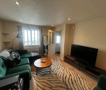 3 bedroom semi-detached house to rent - Photo 6