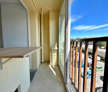 Location Appartement 3 pièces 49m² MARSEILLE 13ème - Photo 3