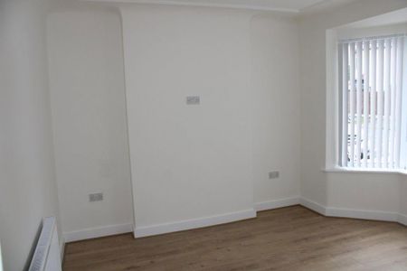 3 bedroom house to rent - Photo 2