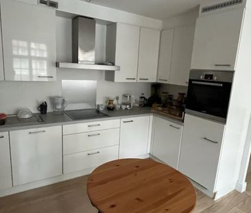 Modern appartement in centrum met 2 slpk en klein terras - Photo 4