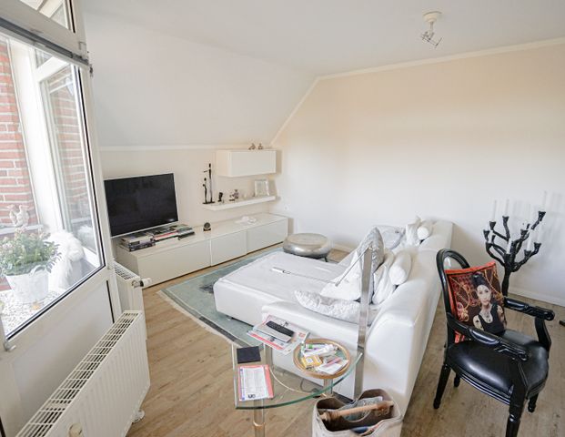 Bad Zwischenahn-Auf dem Hohen Ufer: 2 Zi.-Whg., der Besichtigungstermin hat ber ... - Photo 1