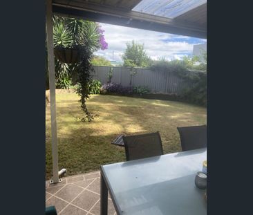 2/916 Forest Road, Peakhurst, NSW 2210 - Photo 1