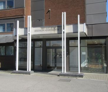Studio to rent - Photo 6