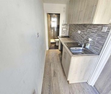 West Road, Westcliff On Sea, Westcliff On Sea, SS0 - Photo 5