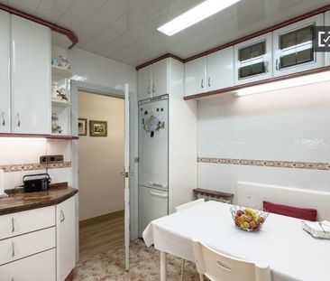 barcelona, Catalonia 08028 - Photo 6