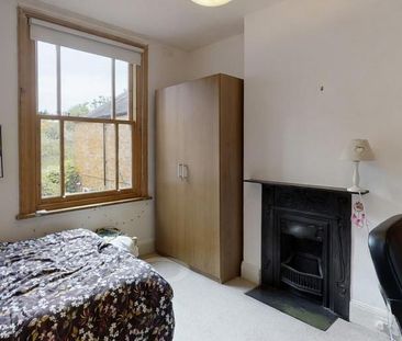 1 bedroom in a house share to rent - Photo 4