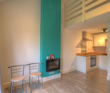 1 BED House To rent - Photo 2