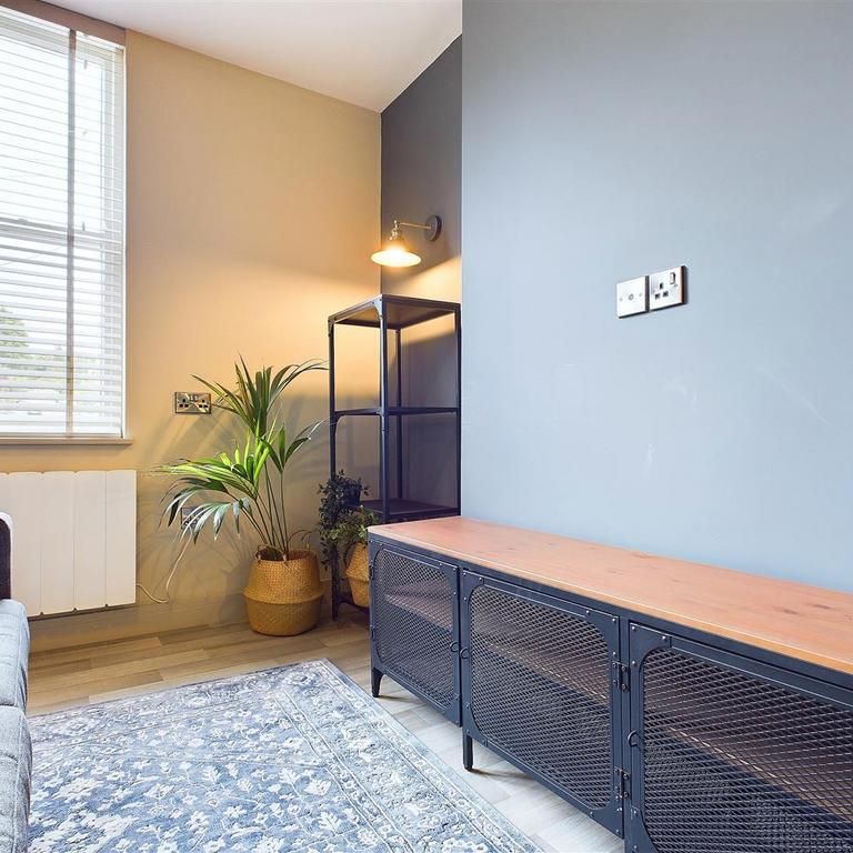 1 bedroom apartment to rent - Photo 1