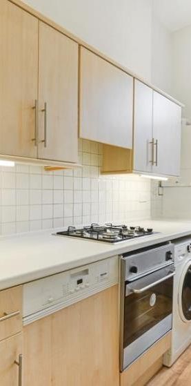 Circus Road, NW8, London - Photo 1