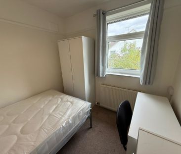 Tang Hall Lane, Tang Hall - P10490 - Photo 6