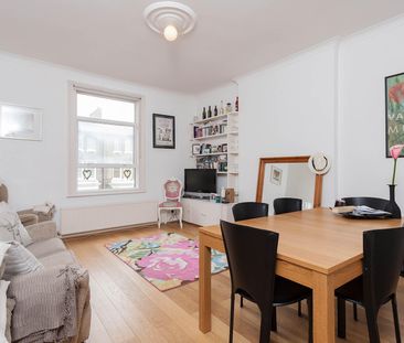 Beautifully presented one bedroom flat To Let in Ealing - Photo 4