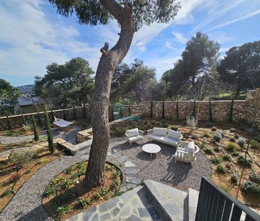 Μονοκατοικία για ενοικίαση Κέντρο (Γλυκά Νερά) - Photo 2