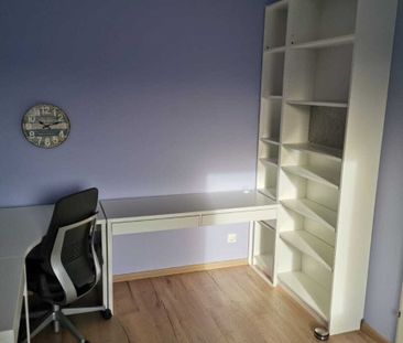 Teilmöblierte 3-Zimmer Dachgeschosswohnung mit großer Terrasse - UN... - Foto 3