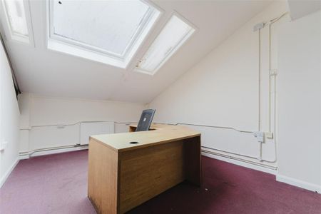 Property to rent - Photo 5