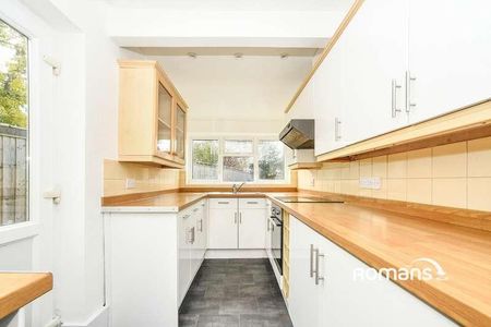 South View Avenue, Swindon, Wiltshire, SN3 - Photo 3