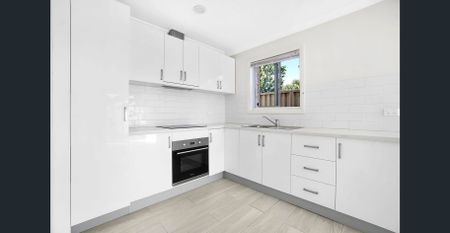 AVAIL 16th OCT - QUICK APPROVAL - AVAILABLE FURNISHED OR NON FURNISHED - Suitable for Small Families or Business - Photo 5