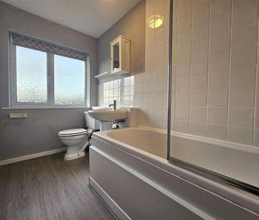 Merryfield Close, Solihull, B92 - Photo 6