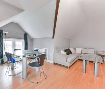 3 bedroom flat to rent - Photo 5