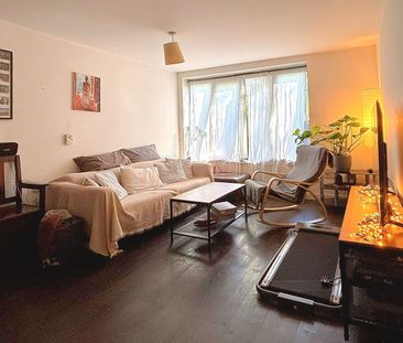 2 Bed Flat, White Horse Road, E1 - Photo 1