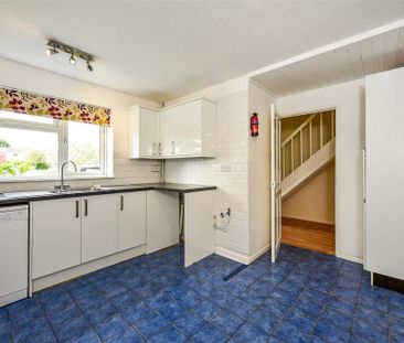 3 bedroom terraced house to rent - Photo 6