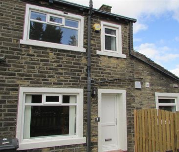 2 bedroom end of terrace house to rent - Photo 6