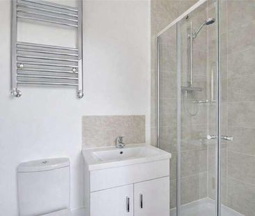 Rowlands Road, Worthing, BN11 - Photo 2