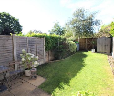 2 bedroom terraced house to rent - Photo 4