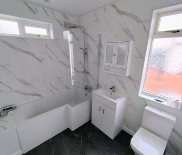 Windsor Avenue, Penn, Wolverhampton - Photo 6