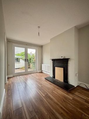 2 Ravenhill Parade, Belfast, BT6 8NU - Photo 1