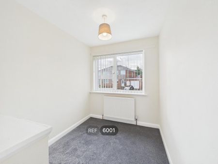 3 bedroom property to rent - Photo 4