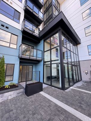 #610 33886 Pine Street - Photo 1