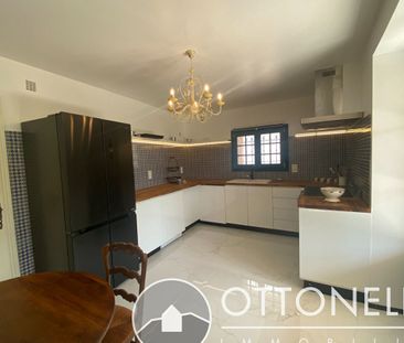 Maison de ville meublée - Roquebrune Sur Argens 3 pièces 80m2 avec ... - Photo 2