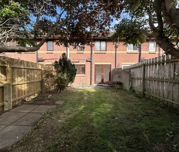 14 Whitehall Mews, Belfast, BT7 3GE - Photo 3