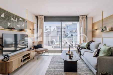 2 room luxury Apartment for rent in Madrid, Spain - Photo 2