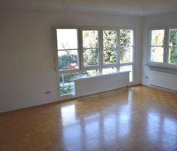 Großzügige Doppelhaushälfte inkl. Einliegerwohnung in ruhiger Lage von Stuttgart-Plieningen - Photo 3