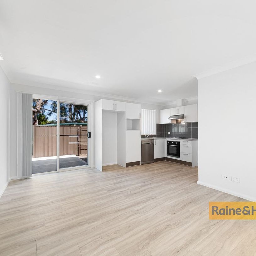 NEAT & TIDY 2 BEDROOM - Photo 1