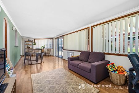 Spacious 4-Bedroom Family Home in the Heart of Rutherford - Photo 2