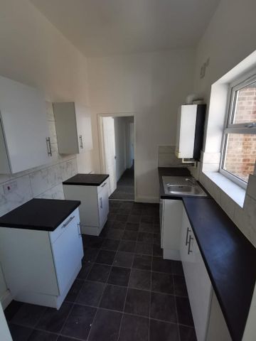 2 bedroom terraced bungalow to rent - Photo 4