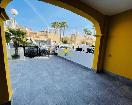 TOWNHOUSE BUNGALOW FOR RENT, 2 BEDROOMS AND 1 BATHROOM IN ORIHUELA - ALICANTE - Photo 5