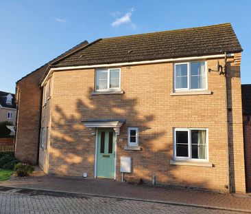 3 bedroom semi-detached house to rent - Photo 1