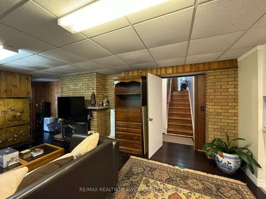 For Lease - 114 Ridgewood Road, Toronto, Ontario - Photo 1