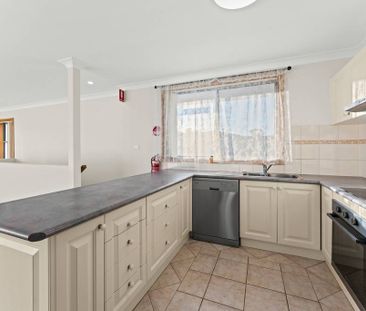Spacious 3-Bedroom Unit | Utilities Included | Available Now - Photo 5