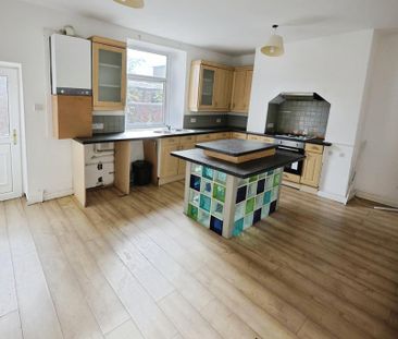 2 bedroom terraced house to rent - Photo 5