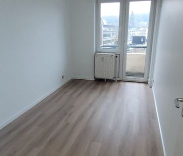 Appartement te huur - Photo 1